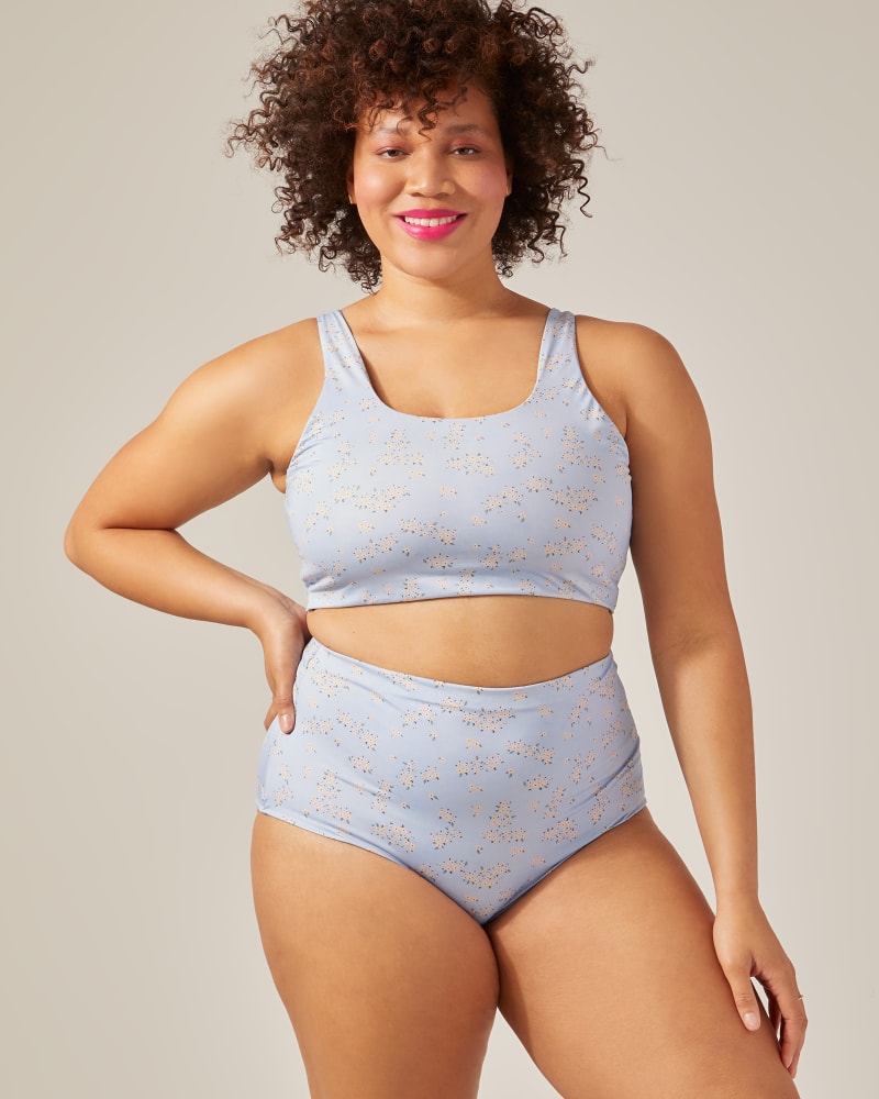 Front of plus size Scoop Top by KITTY AND VIBE | Dia&Co | dia_product_style_image_id:156272